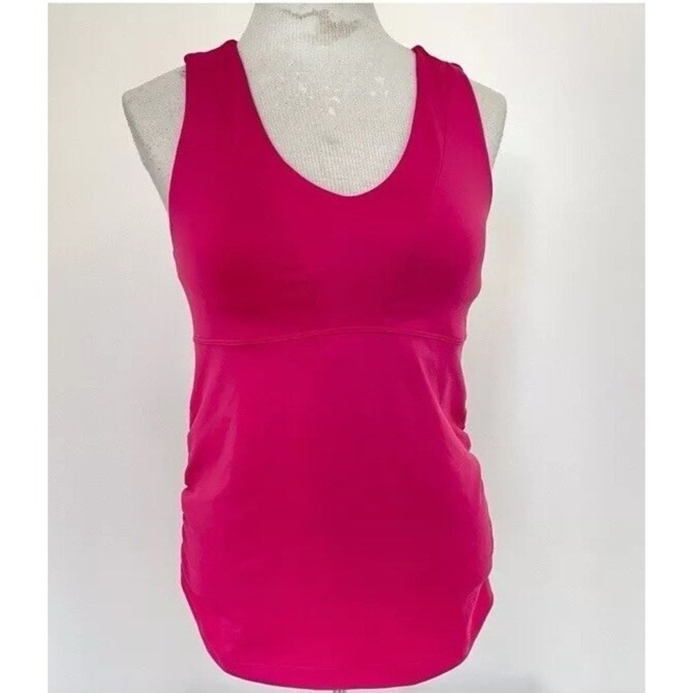 ATHLETA. Yoga. Workout Tank‎ Top. Built in bra. Athletic. Gym. Size XS. Ruched.